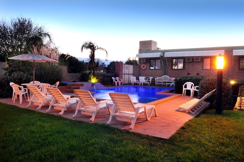 Hotel Costa Azul Cassaffousth Екстер'єр фото